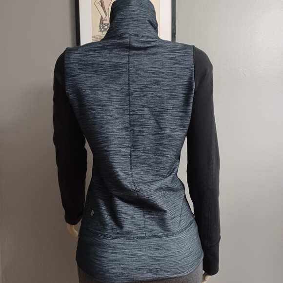 Lululemon Women's Daily Yoga Jacket Long Sleeve - Picture 2 of 9